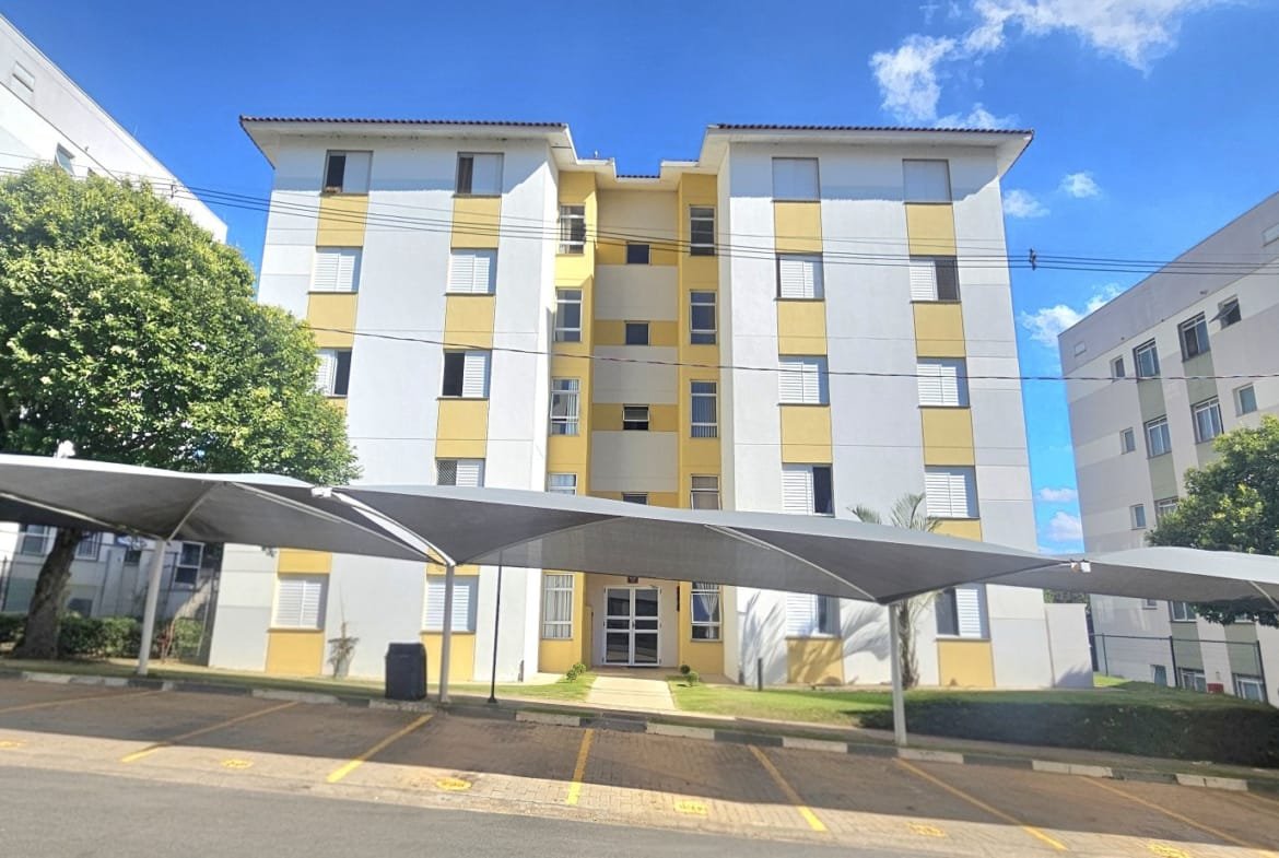 Apartamento com 02 dormitórios no condomínio Vale das Figueiras em Valinhos SP