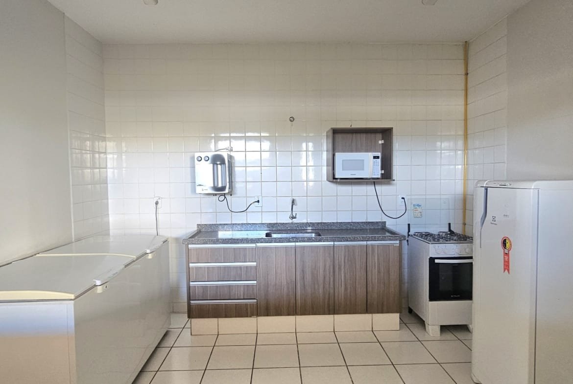 Apartamento com 02 dormitórios no condomínio Vale das Figueiras em Valinhos SP