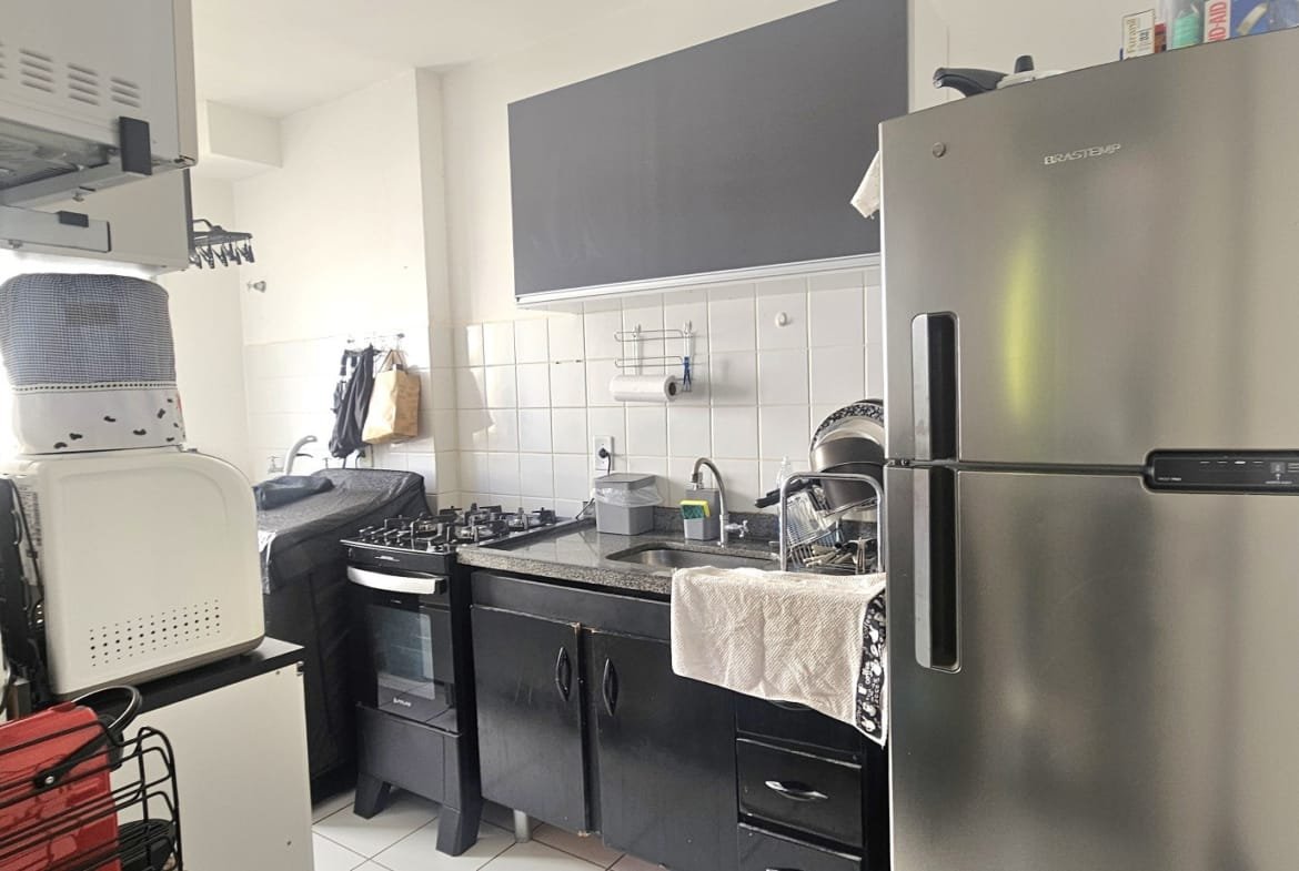 Apartamento com 02 dormitórios no condomínio Vale das Figueiras em Valinhos SP