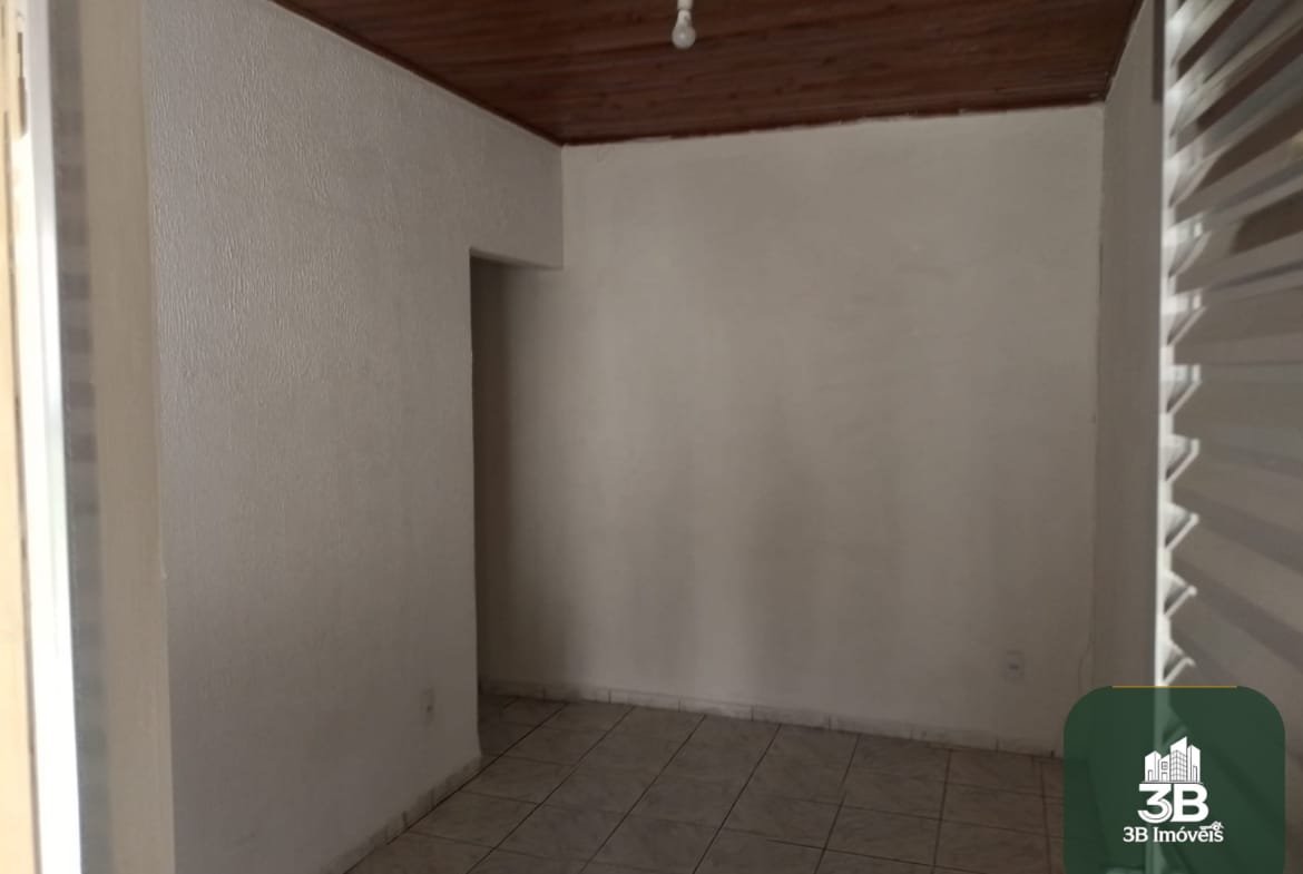 Casa térrea com 03 dormitórios no condomínio Tabatinga em Valinhos SP.