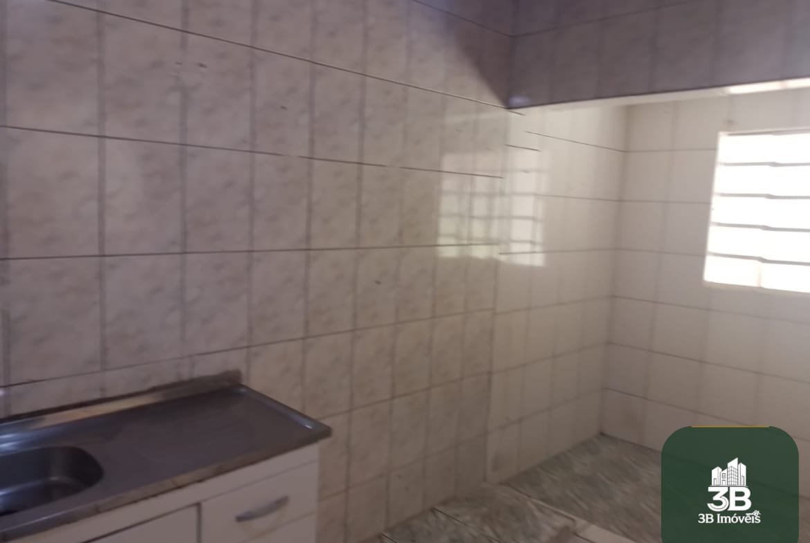 Casa térrea com 03 dormitórios no condomínio Tabatinga em Valinhos SP.