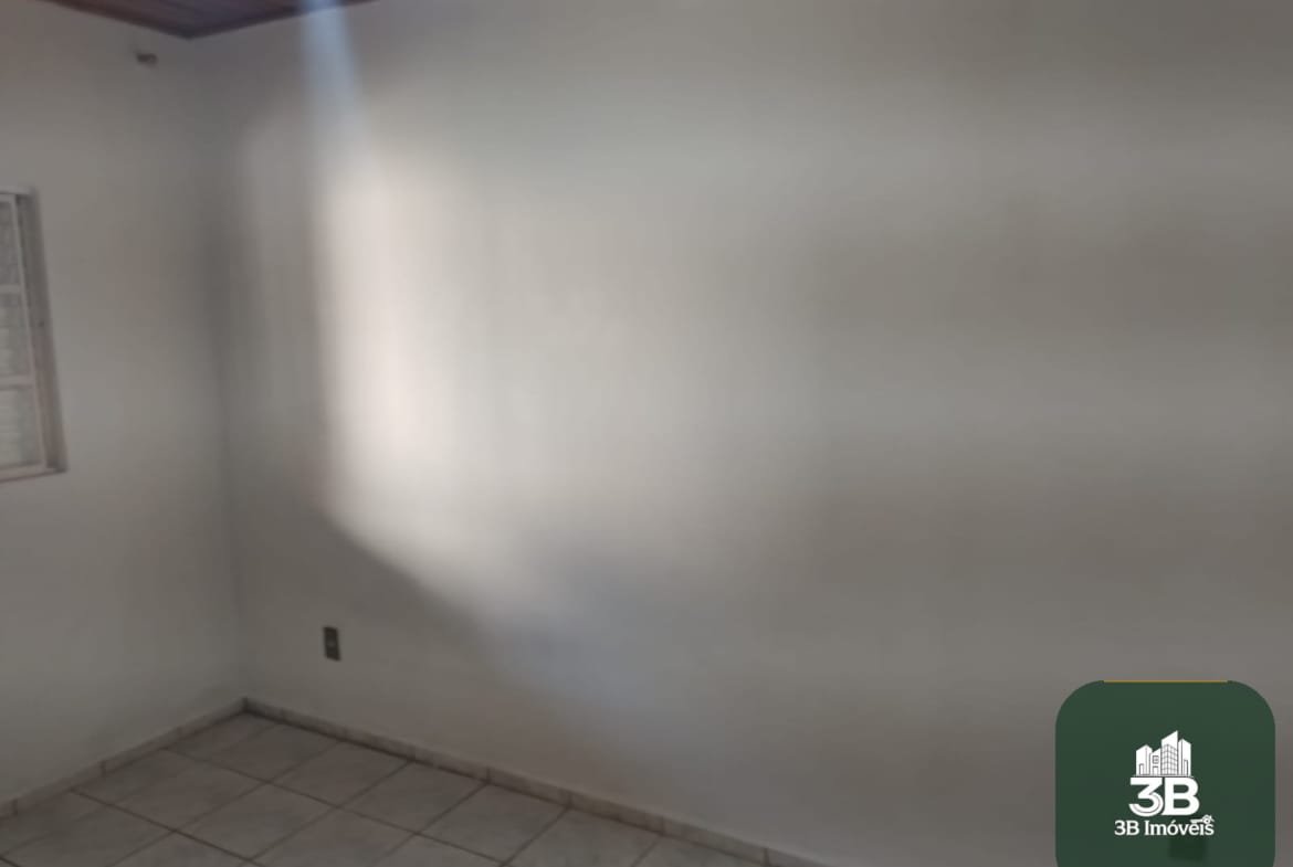 Casa térrea com 03 dormitórios no condomínio Tabatinga em Valinhos SP.
